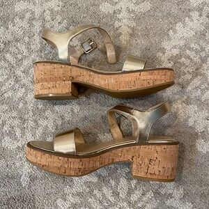 New Calvin Klein Gold Sandal Heels Size 10